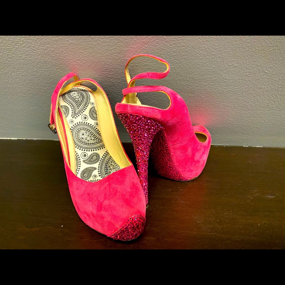 JIMMY CHOO Pink Tame Swarovski Crystal Suede Pumps